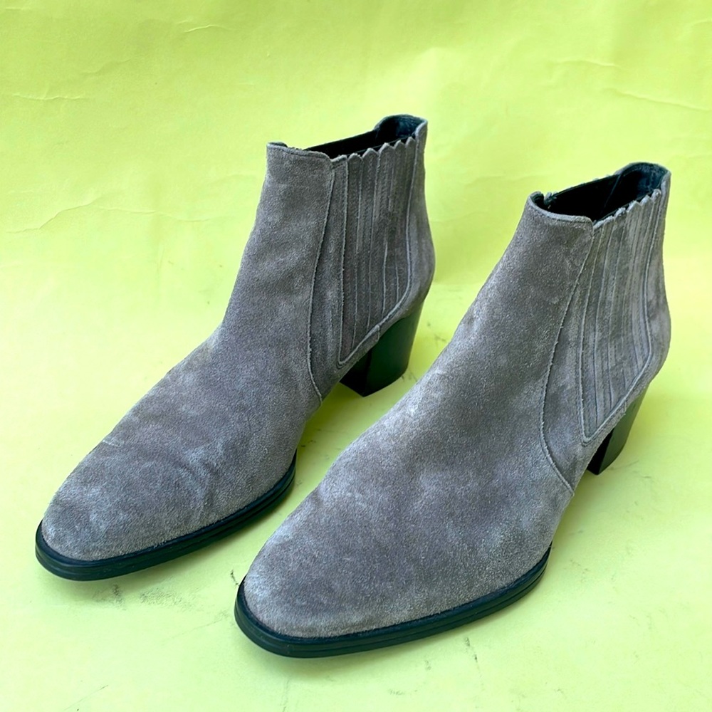 Gray Tod’s sued leather pull on booties